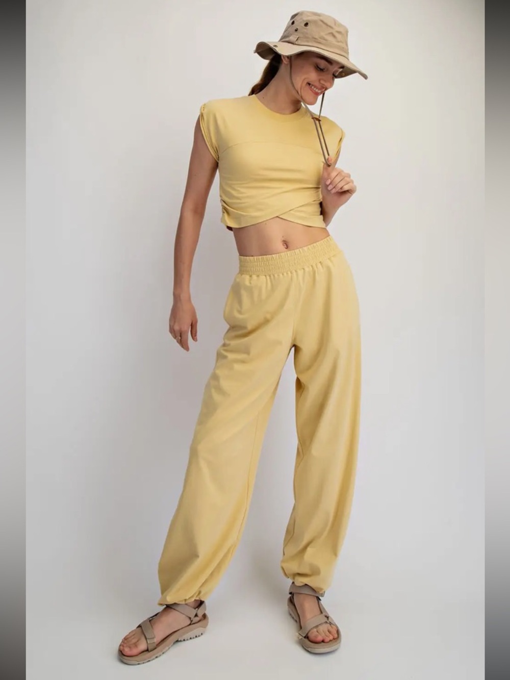 Rae Mode Crossover Set